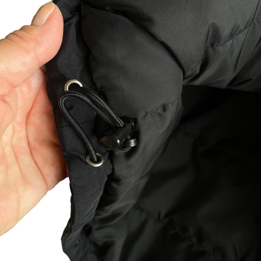 The North Face Winter Hyvent Jacket - Picture 9 of 16